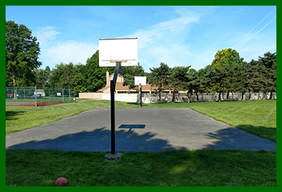 Landings Basketball Court